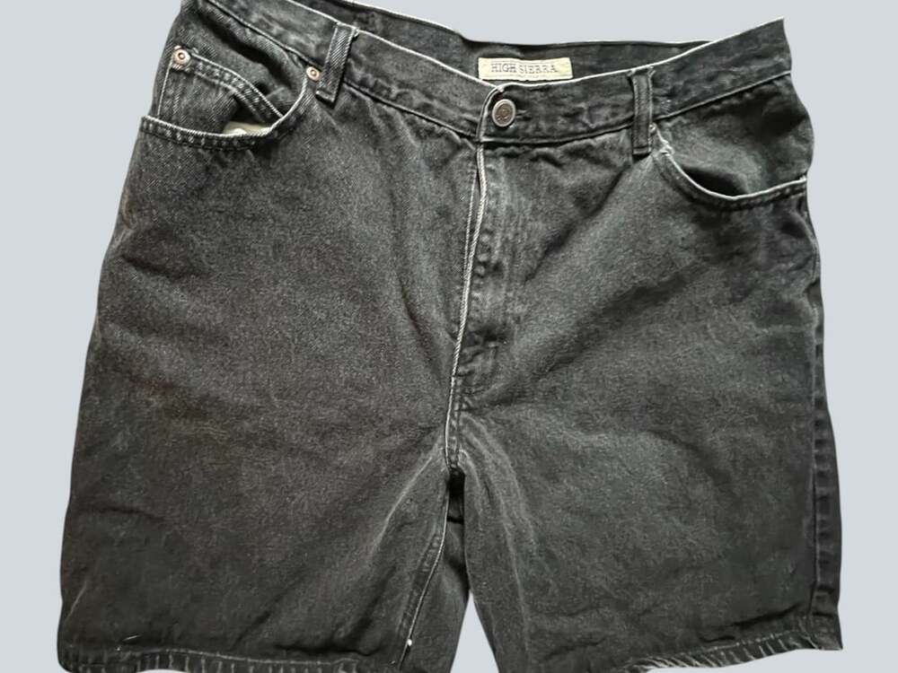 High Sierra Vintage Black Denim Shorts Size 34